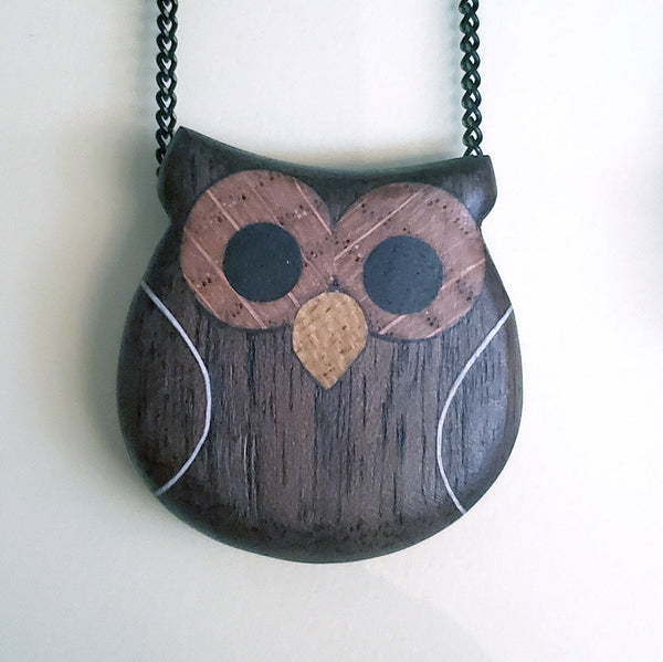 Owl Recycled Skateboard Necklace (1.25")